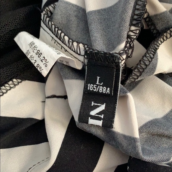 Alien black and white dress - Picture 6 of 6